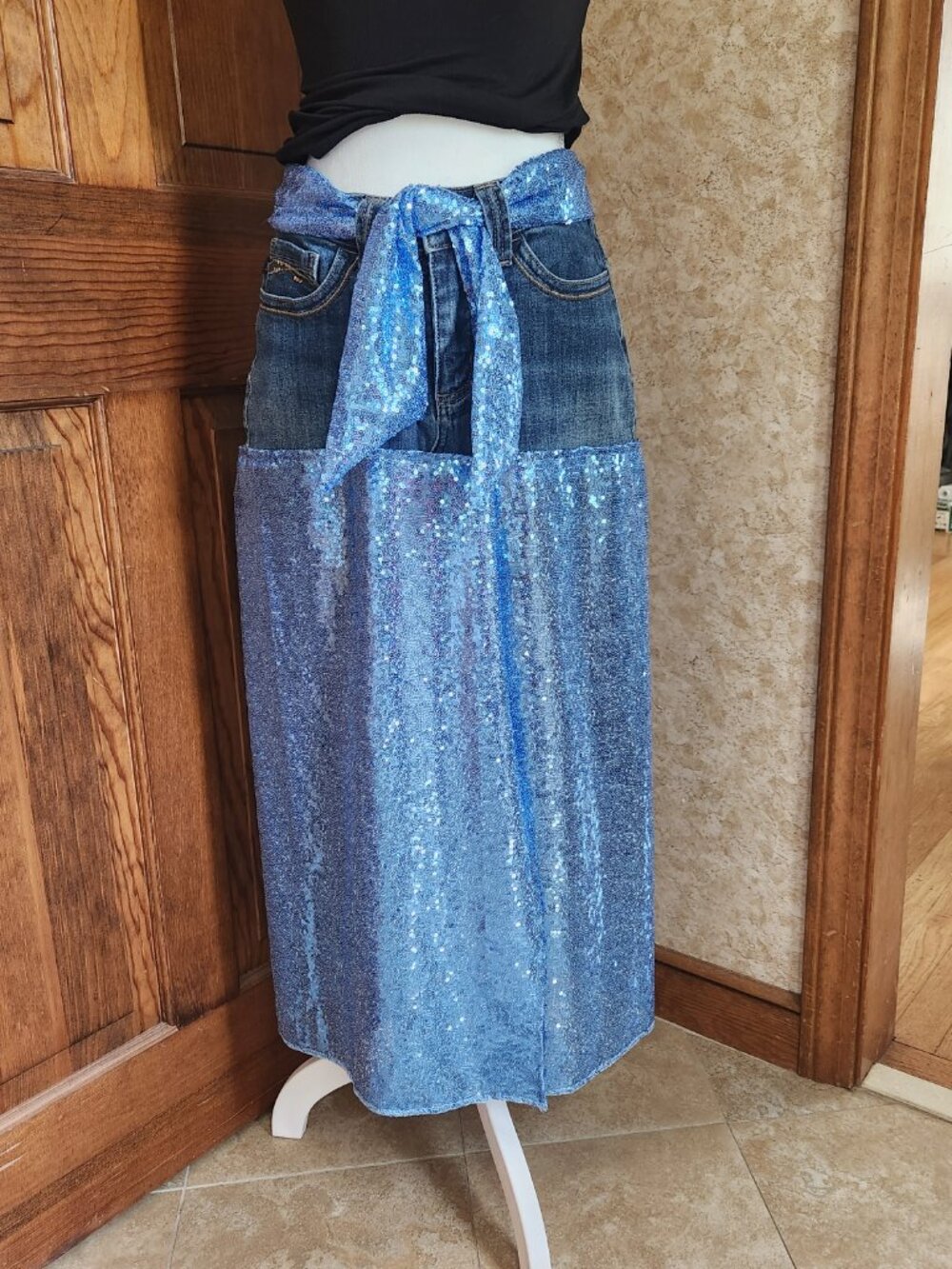 Upcycled Lee Jeans Denim Sequin Skirt Sash Belt 6 Slender Secret One of a Kind